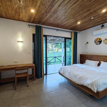 Sunset Nam Ngum Resort Vang Vieng Esterno foto